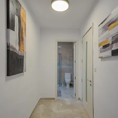 Lovely 2br With Backyard & Sofabed In By 360 Estates *