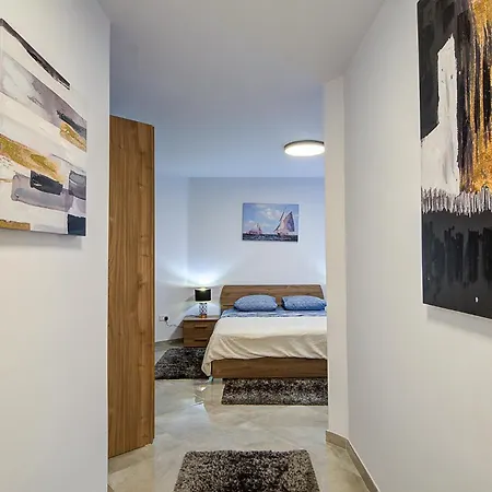 Lovely 2br With Backyard & Sofabed In By 360 Estates * Gzira